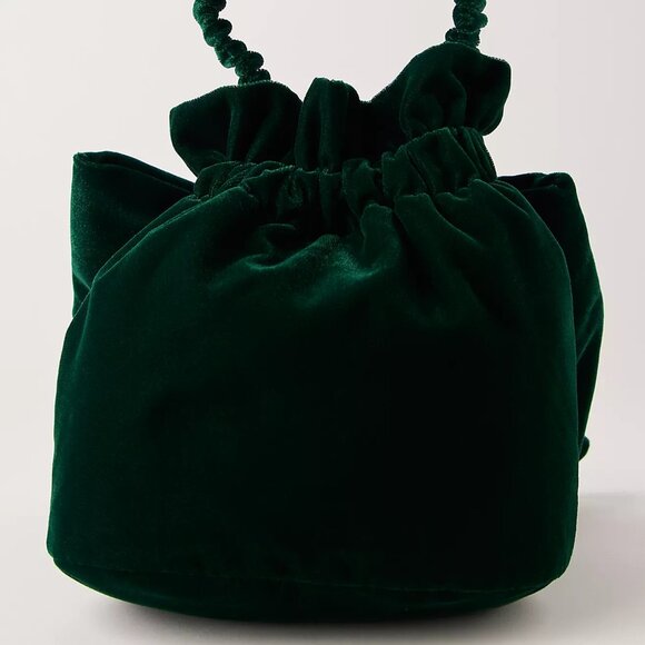 Belle Velvet Bow Bag - Picture 3 of 4